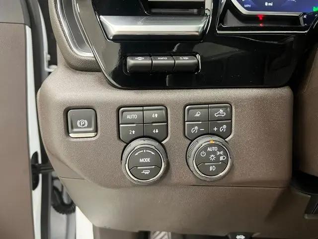 2026 Chevrolet Silverado 2500HD Crew Cab, Standard Bed, LTZ, 4WD