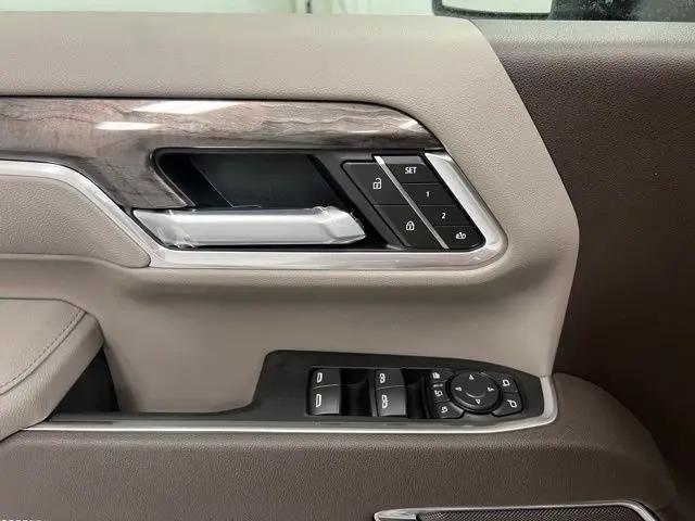 2026 Chevrolet Silverado 2500HD Crew Cab, Standard Bed, LTZ, 4WD