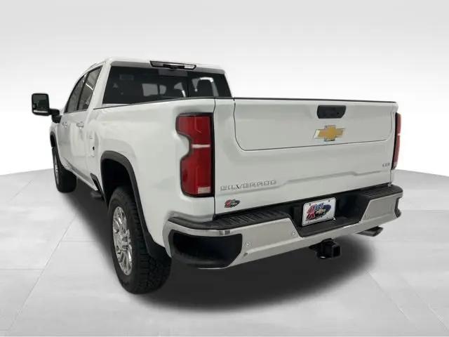 2026 Chevrolet Silverado 2500HD Crew Cab, Standard Bed, LTZ, 4WD