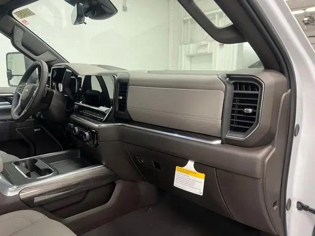 2026 Chevrolet Silverado 2500HD Crew Cab, Standard Bed, LTZ, 4WD