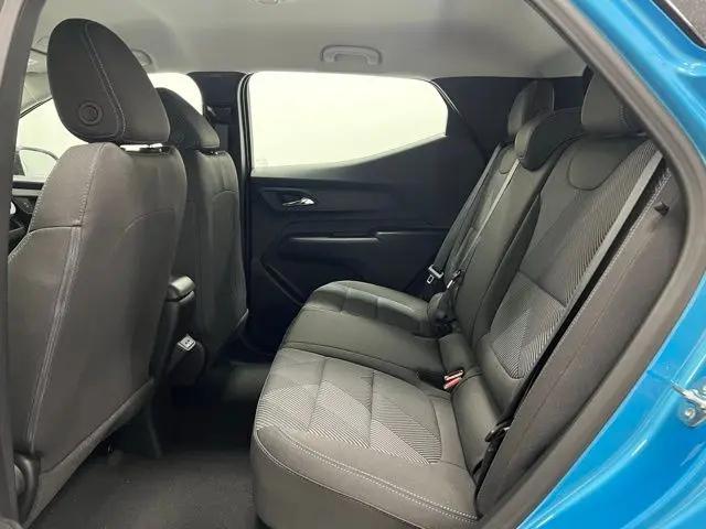 2027 Chevrolet Bolt LT FWD