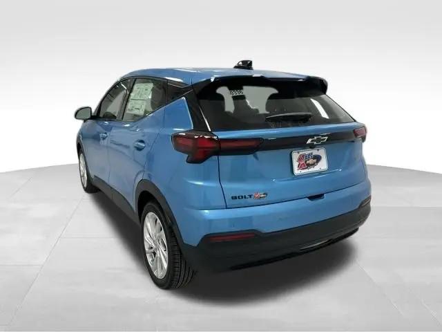 2027 Chevrolet Bolt LT FWD