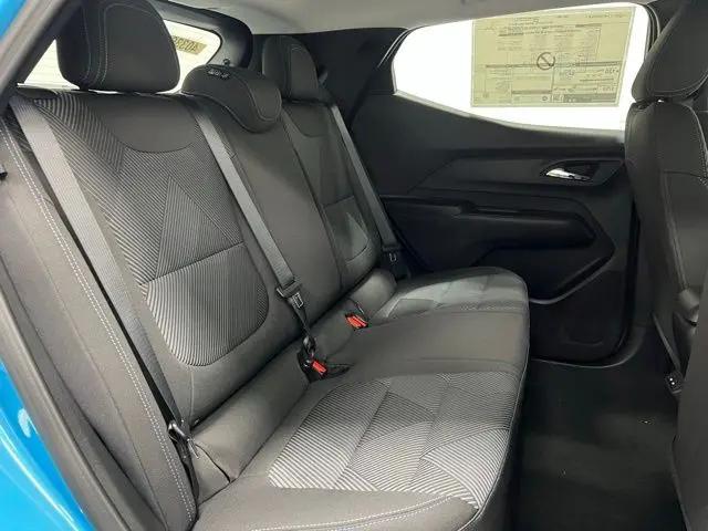2027 Chevrolet Bolt LT FWD