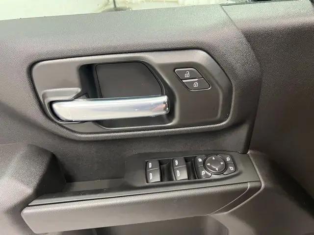 2026 Chevrolet Silverado 2500HD Crew Cab, Standard Bed, WT, 4WD