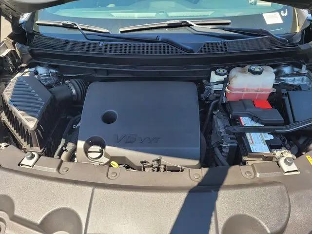 2023 Chevrolet Traverse AWD LT Cloth
