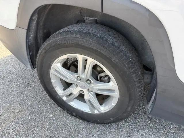 2022 GMC Terrain AWD SLE