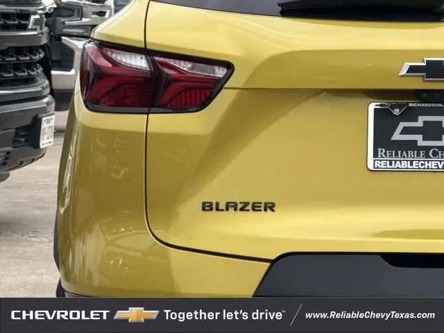 2022 Chevrolet Blazer FWD RS