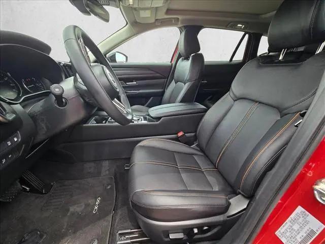 2025 Mazda CX-50 Hybrid Premium Plus Package