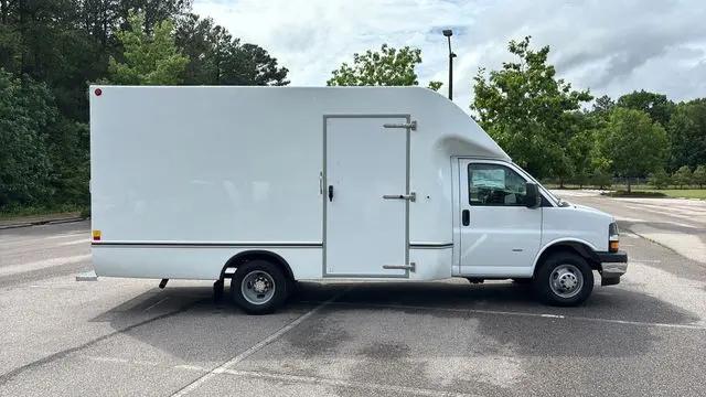 2026 Chevrolet Express Cutaway Work Van