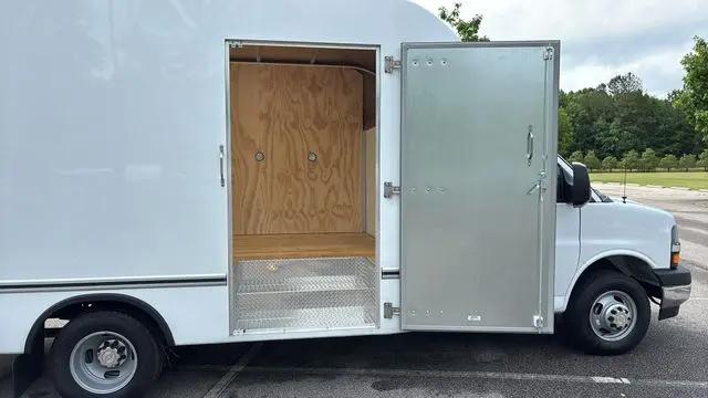 2026 Chevrolet Express Cutaway Work Van