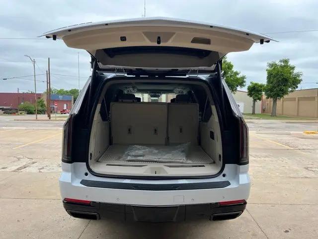 2026 Cadillac Escalade ESV Platinum Sport