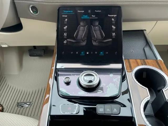 2026 Cadillac Escalade ESV Platinum Sport