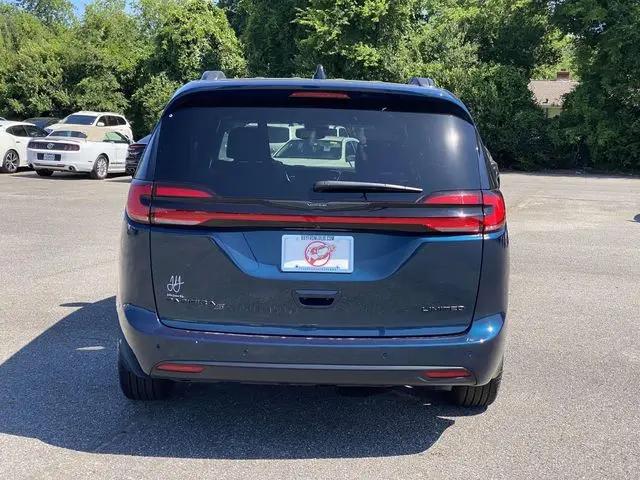 2025 Chrysler Pacifica Limited