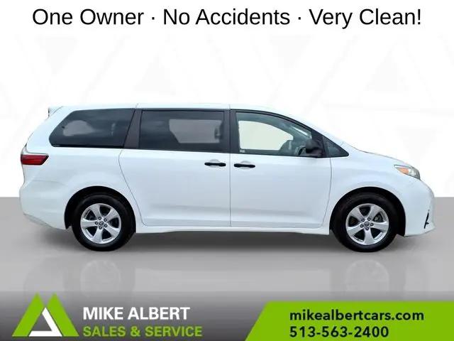 2020 Toyota Sienna L