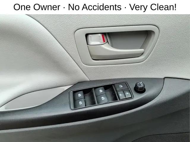 2020 Toyota Sienna L