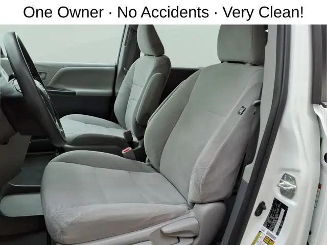 2020 Toyota Sienna L