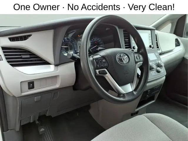 2020 Toyota Sienna L