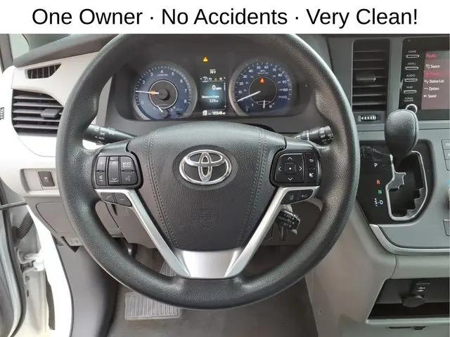 2020 Toyota Sienna L