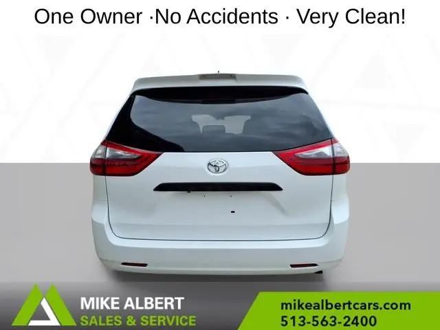 2020 Toyota Sienna L