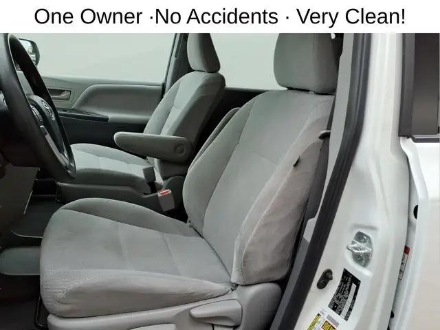 2020 Toyota Sienna L