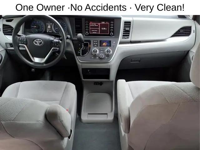 2020 Toyota Sienna L