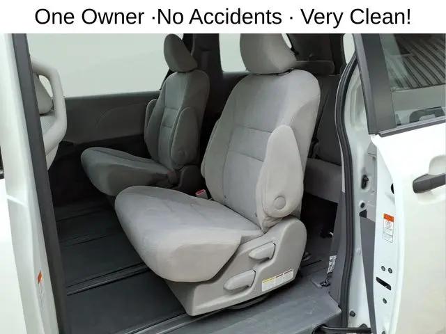 2020 Toyota Sienna L