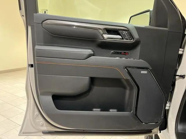 2026 GMC Sierra 1500 Crew Cab, Short Bed, AT4, 4WD