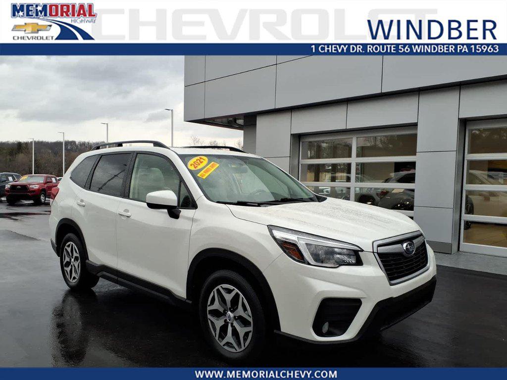 Crystal White Pearl 2021 Subaru Forester Premium Crossover AWD SUV / Crossover All-Wheel Drive Automatic