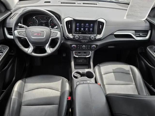 2024 GMC Terrain AWD SLT