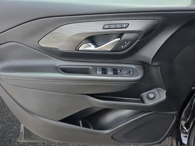 2024 GMC Terrain AWD SLT