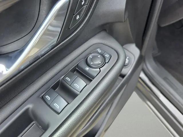 2024 GMC Terrain AWD SLT