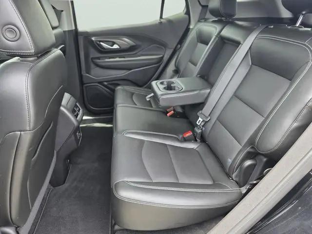 2024 GMC Terrain AWD SLT