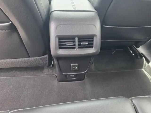 2024 GMC Terrain AWD SLT