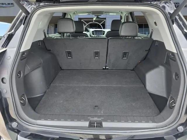 2024 GMC Terrain AWD SLT