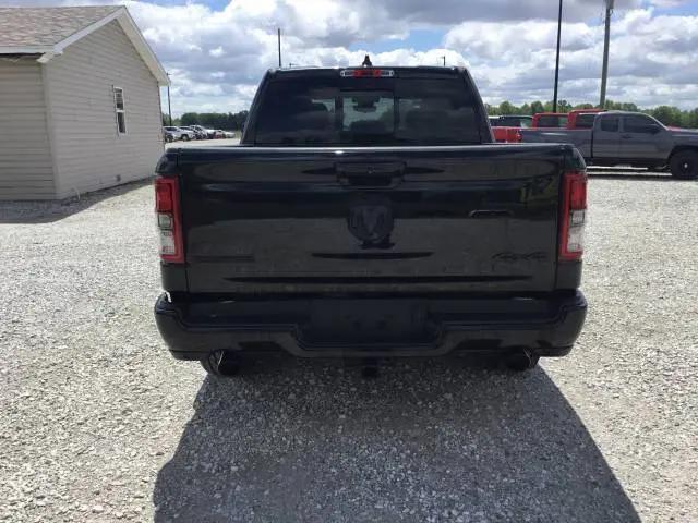 2020 Ram 1500 Big Horn Crew Cab 4x4 5'7" Box