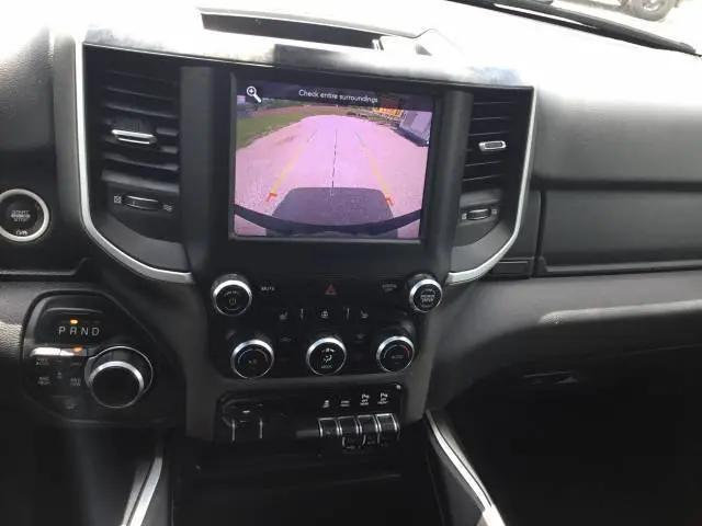 2020 Ram 1500 Big Horn Crew Cab 4x4 5'7" Box