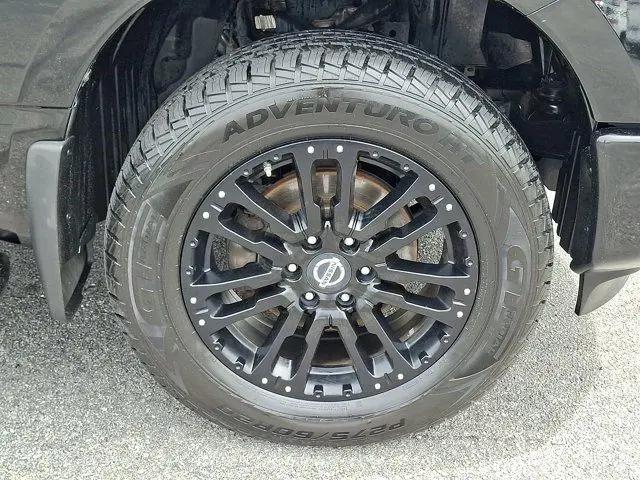 2018 Nissan Titan SL
