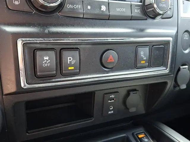 2018 Nissan Titan SL