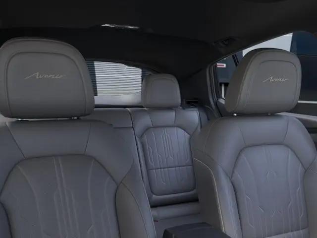 2026 Buick NV Avenir FWD