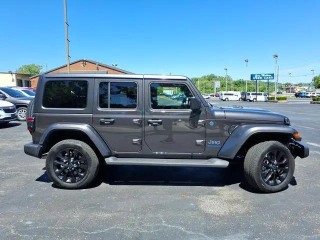 2025 Jeep Wrangler 4xe Sahara 4xe