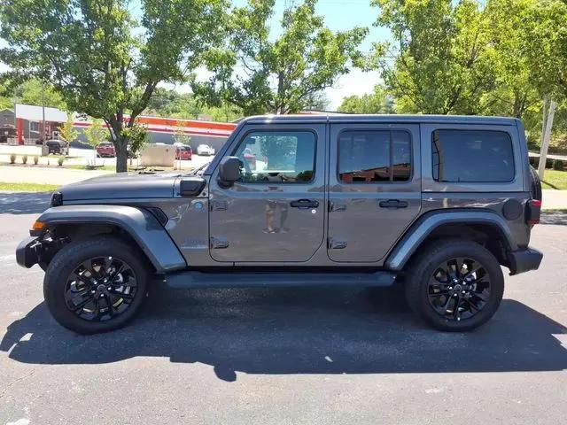 2025 Jeep Wrangler 4xe Sahara 4xe