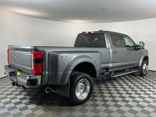 2025 Ford F-450 LARIAT
