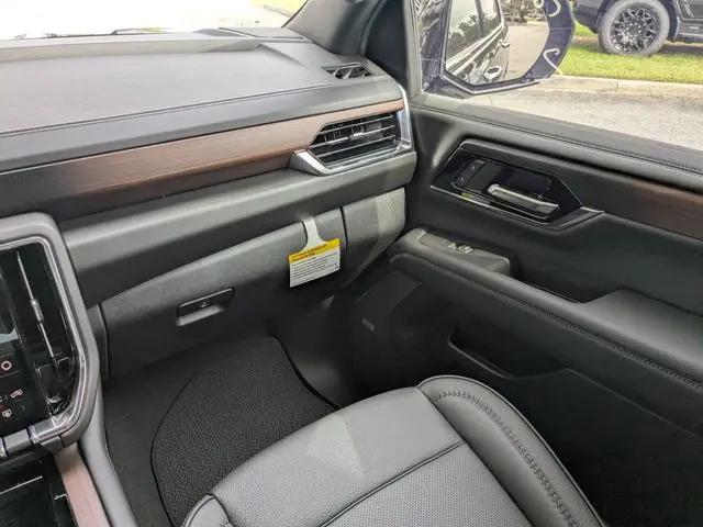 2026 GMC Yukon 4WD Denali