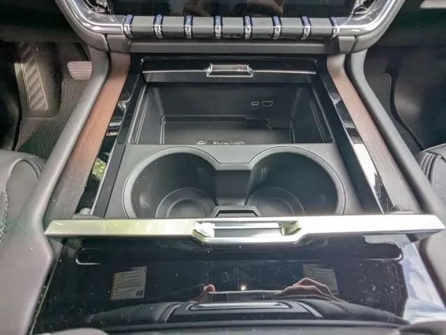 2026 GMC Yukon 4WD Denali