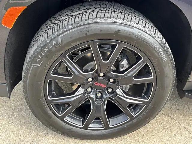 2024 GMC Yukon 4WD Denali