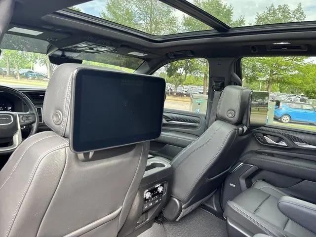 2024 GMC Yukon 4WD Denali