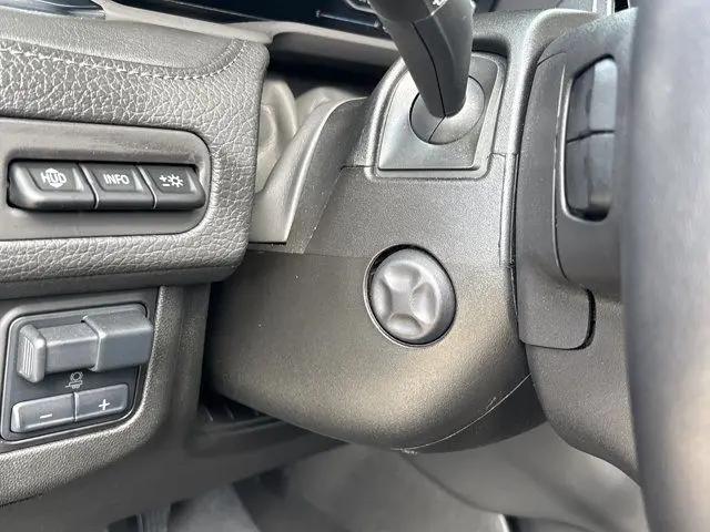 2024 GMC Yukon 4WD Denali
