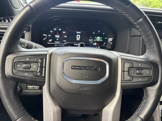 2024 GMC Yukon 4WD Denali