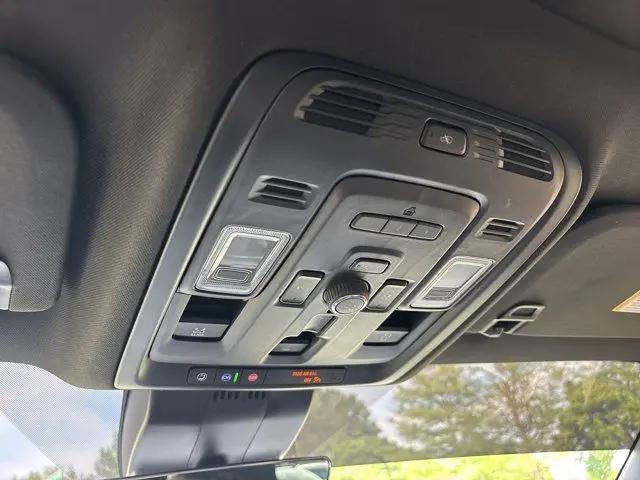 2024 GMC Yukon 4WD Denali