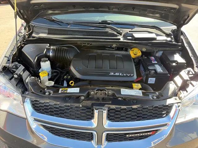 2016 Dodge Grand Caravan SE